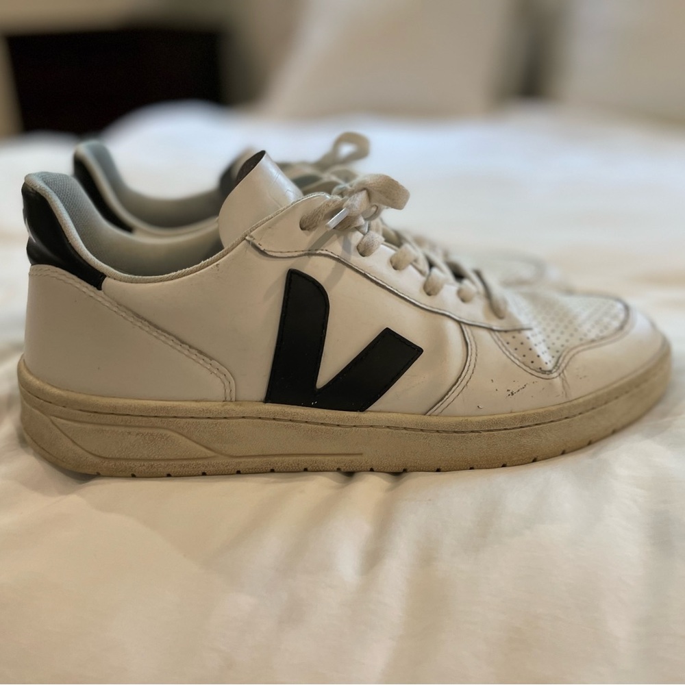 Veja V-10